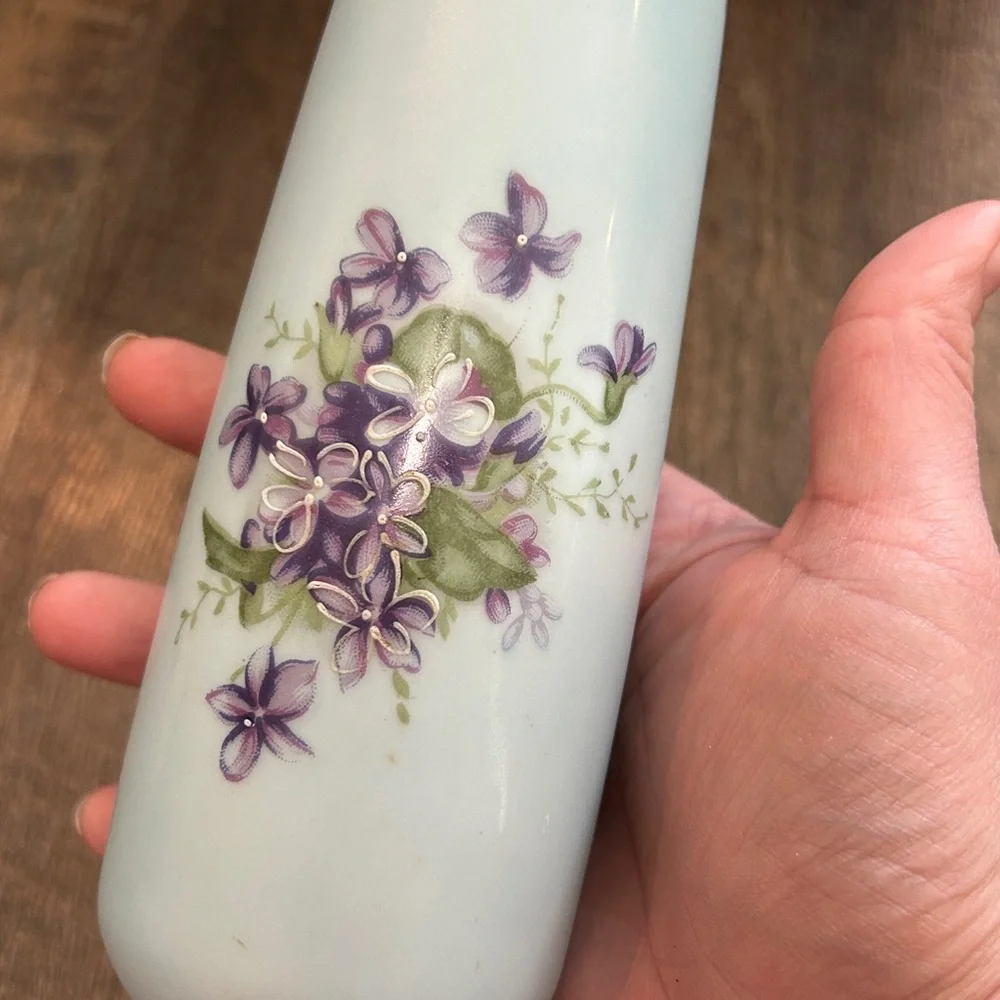 Vintage Norleans Japan Blue Satin Bud Vase with Purple Violets‎ Hand Painted